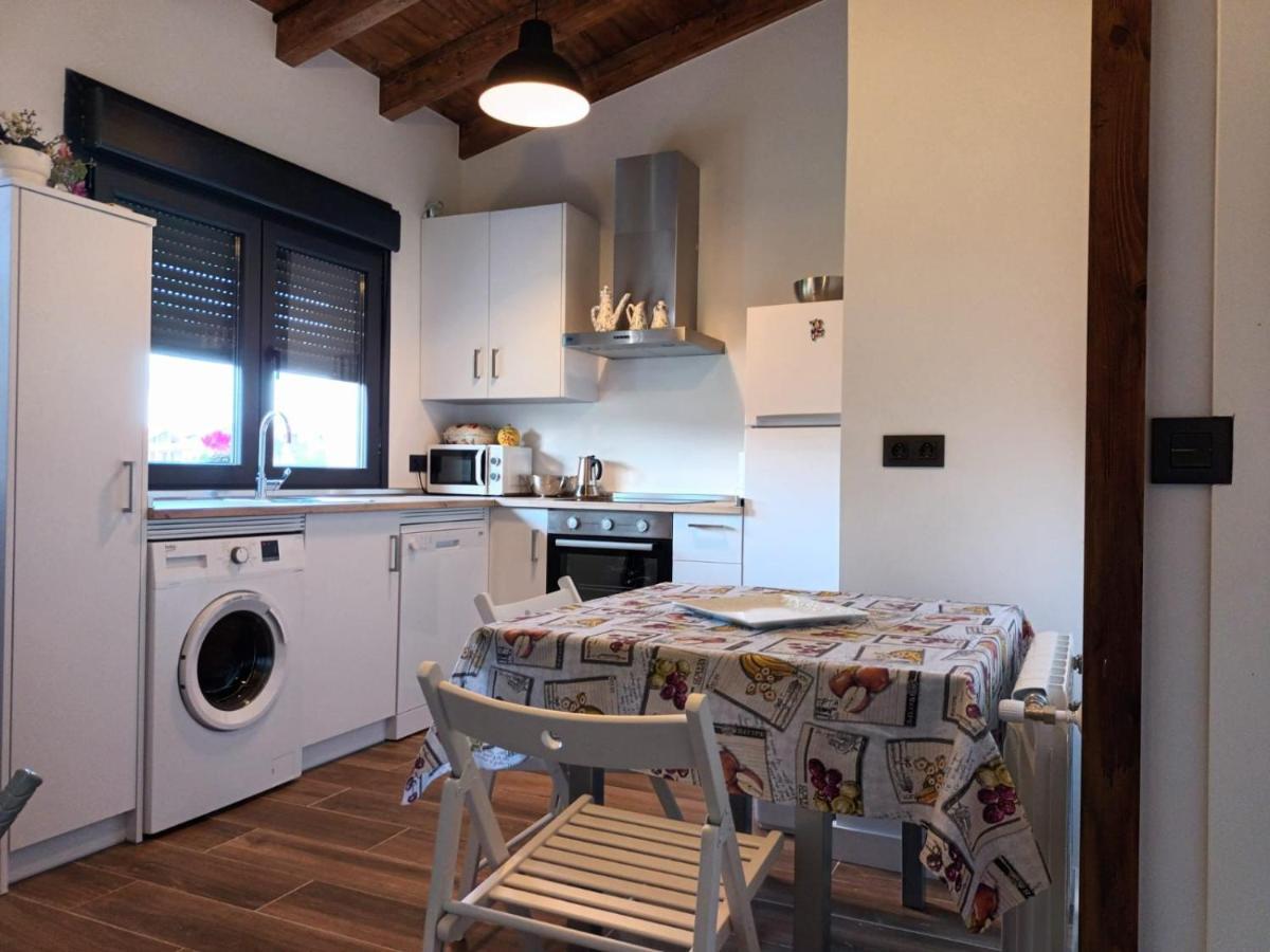 Apartamentos Los Manzanos Рібадеселья Екстер'єр фото
